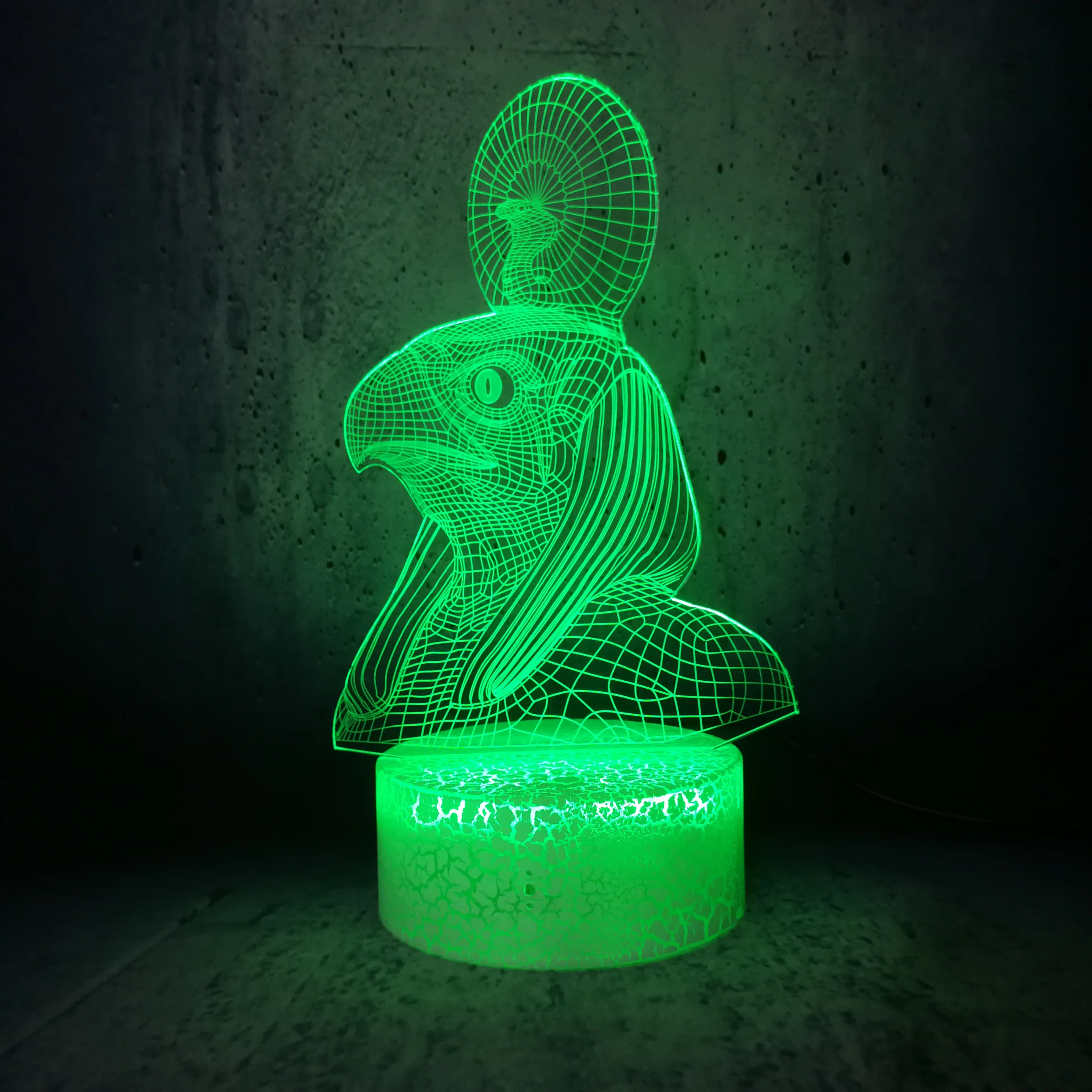 Странное животное Монстр ночной Светильник змея на головой орла с кроличьими