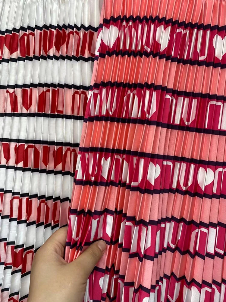 

Elastic high waist, letters, love, printing, stripes, pleated skirts, ladies' summer new styles, loose and large hem, puff skirt