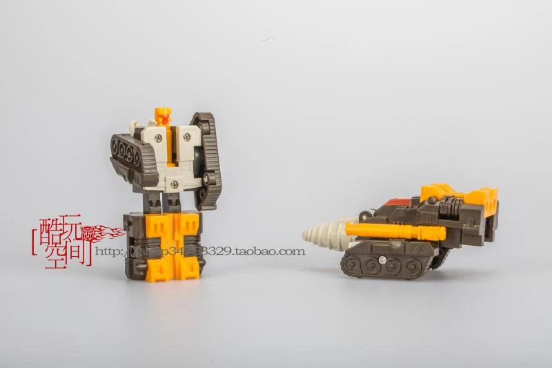 Трансформация G1 Boss комбинированный расчет король КО Версия Подарочная коробка ПВХ Фигурки наборы игрушки