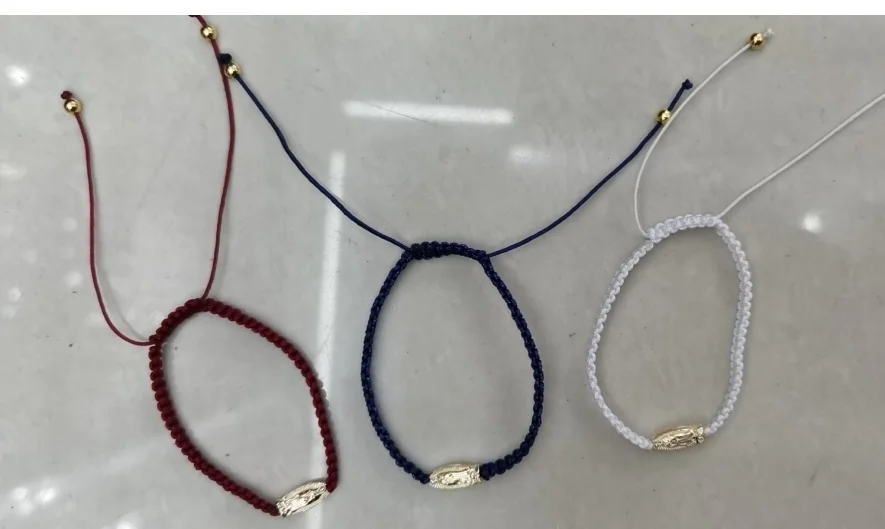 

Handmade Red Rope Two-color Rope Braided Gold Jesus Bracelet Men And Women Can Use Religious Prayer Bracelets