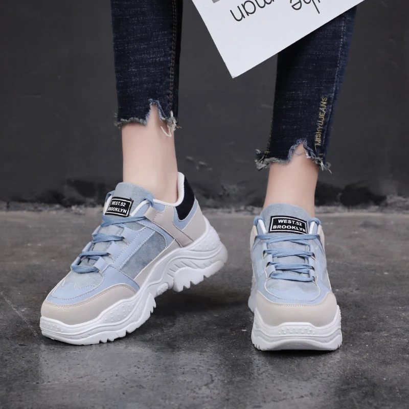 Женские кроссовки для бега Baideng увеличивающие рост дышащие светильник шнуровке |