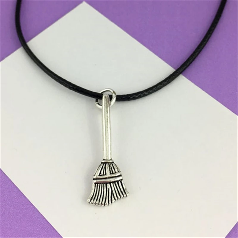 

Broomstick Choker Necklace, Unisex Jewellery, Housekeeper Gift for Him, Wizard Necklace, Halloween Party