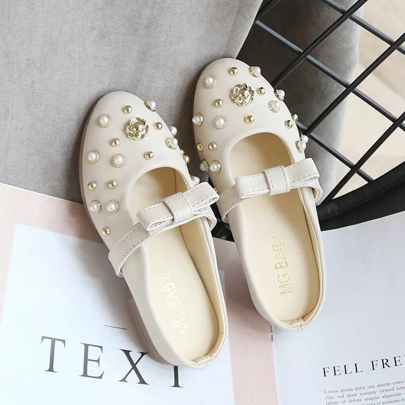 Туфли детские с заостренным носком заостренный носок заклепки однотонный горох