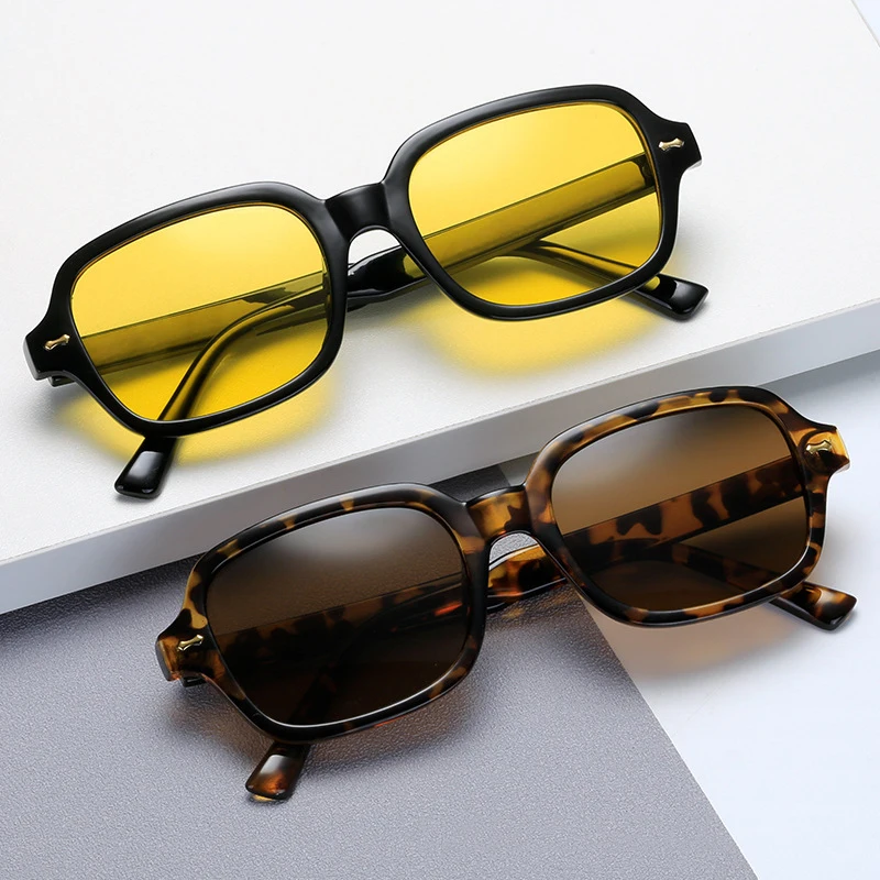

OIMG Leopard Print Square style Vintage Sunglasses Woman Retro Rivet Small Frame Male Sun Glasses Brand Designer Oculos De Sol