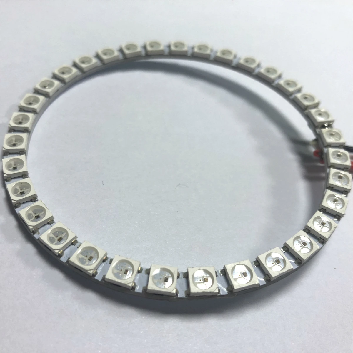 

SK6812/WS2812B 5050SMD RGB Full Color Round Led Pixel Ring DC5V 33Leds Built-in IC Addressable LED Circle Ring