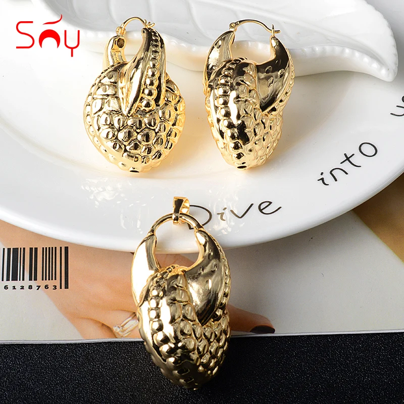 

Ювелирные изделия Sunny Jewelry, новинка 2021, модные большие комплекты из меди, женские серьги и подвеска для девушек, большой стиль для свадебных т...