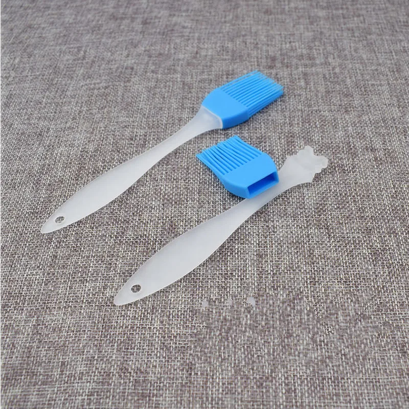 

1 PC Newest Silicone Baking Bakeware Bread Cook Brushes Pastry Oil BBQ Basting Brush Tool Kitchen Accessories Gadget Brushes