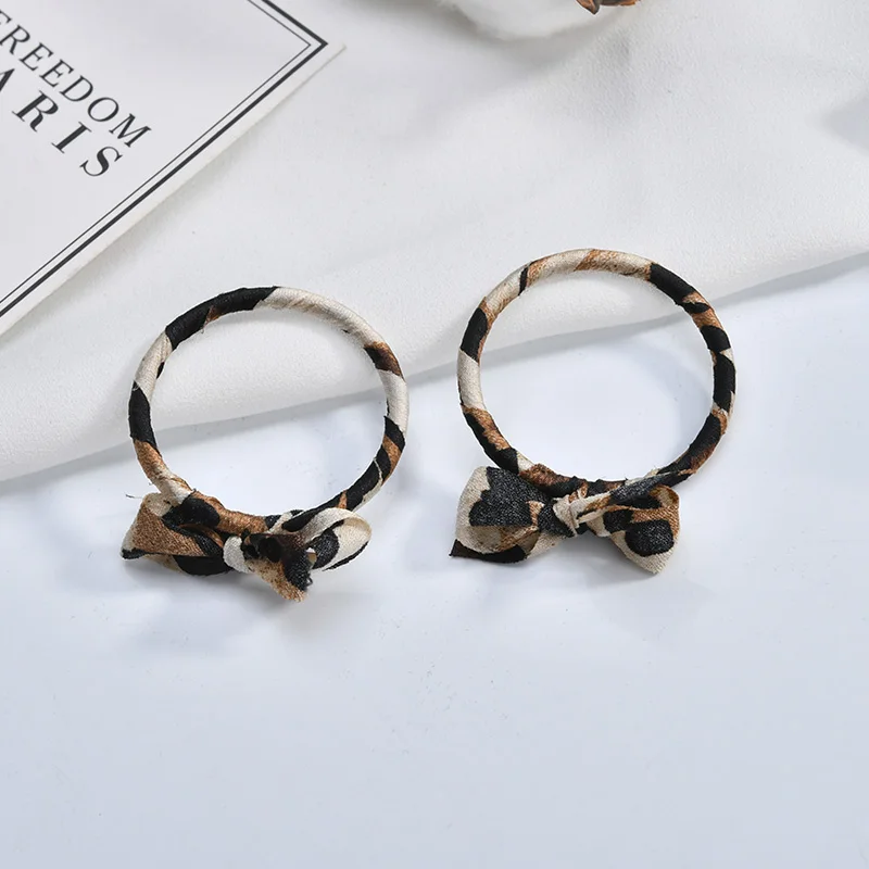 Южная Корея Леопардовый принт осень и зима темпераментная свежая ткань галстук