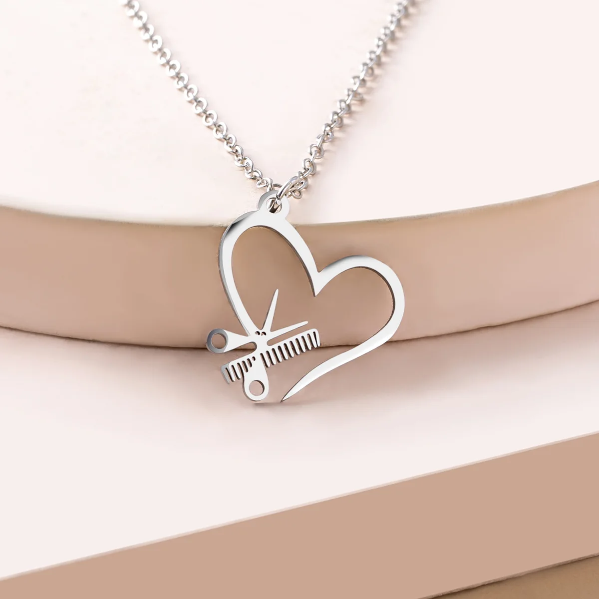 

New Fashion Scissors Comb Love Shape Necklace Stainless Steel Pendant for For Women Girl Simple Clavicle Chain Party Jewelry