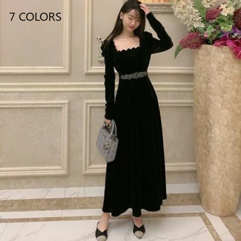 

Retro Black Velvet Long Sleeve Dress Women 2020 Square Collar Long Puff Sleeve Midi Long Dress Slim A-line Party Dress Vestidos