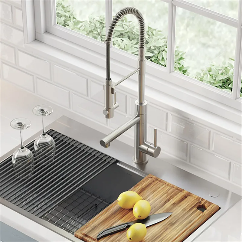 Смеситель для кухонной раковины латунный горячей и холодной с одной ручкой