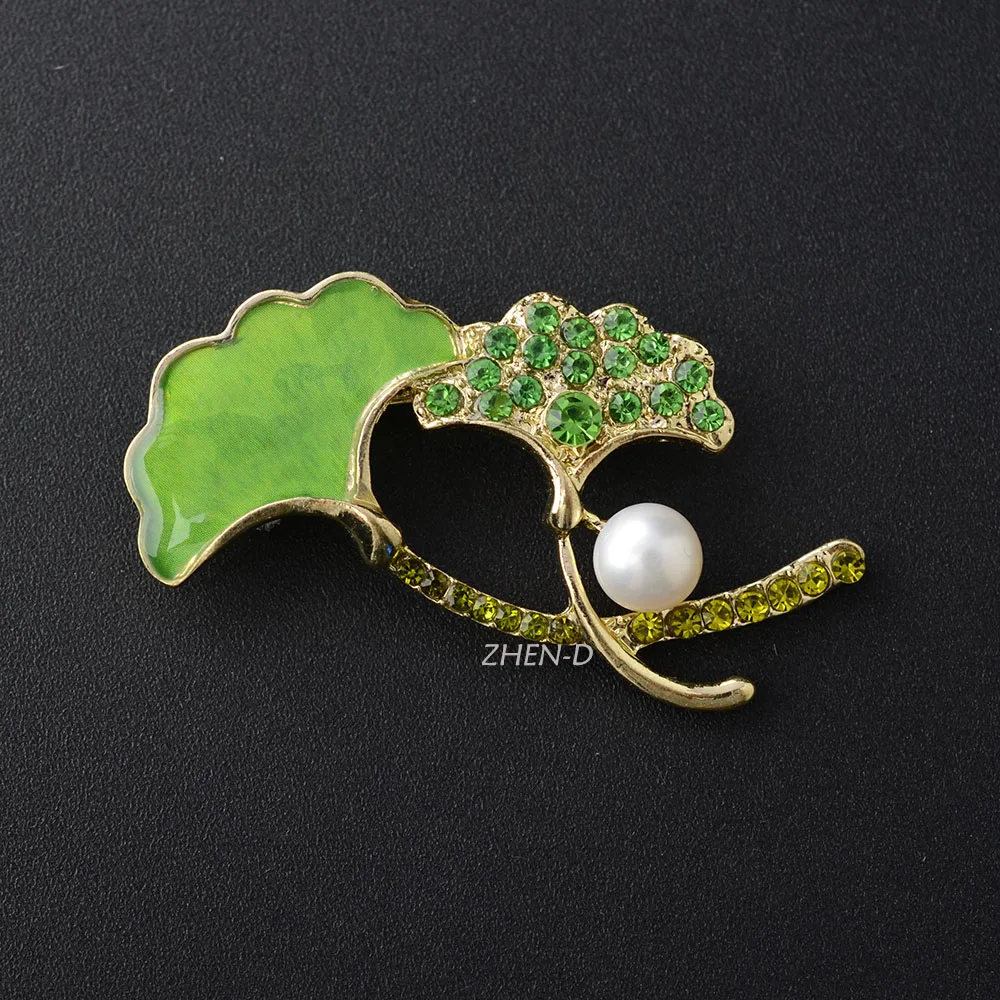 

ZHEN-D Fresh Green Enamel Leaves Brooches Natural Pearl Crystal Interesting Bright spot Pins