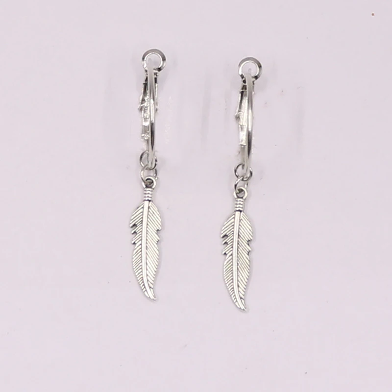 Винтажные серьги кольца в этническом стиле с перьями трендовые