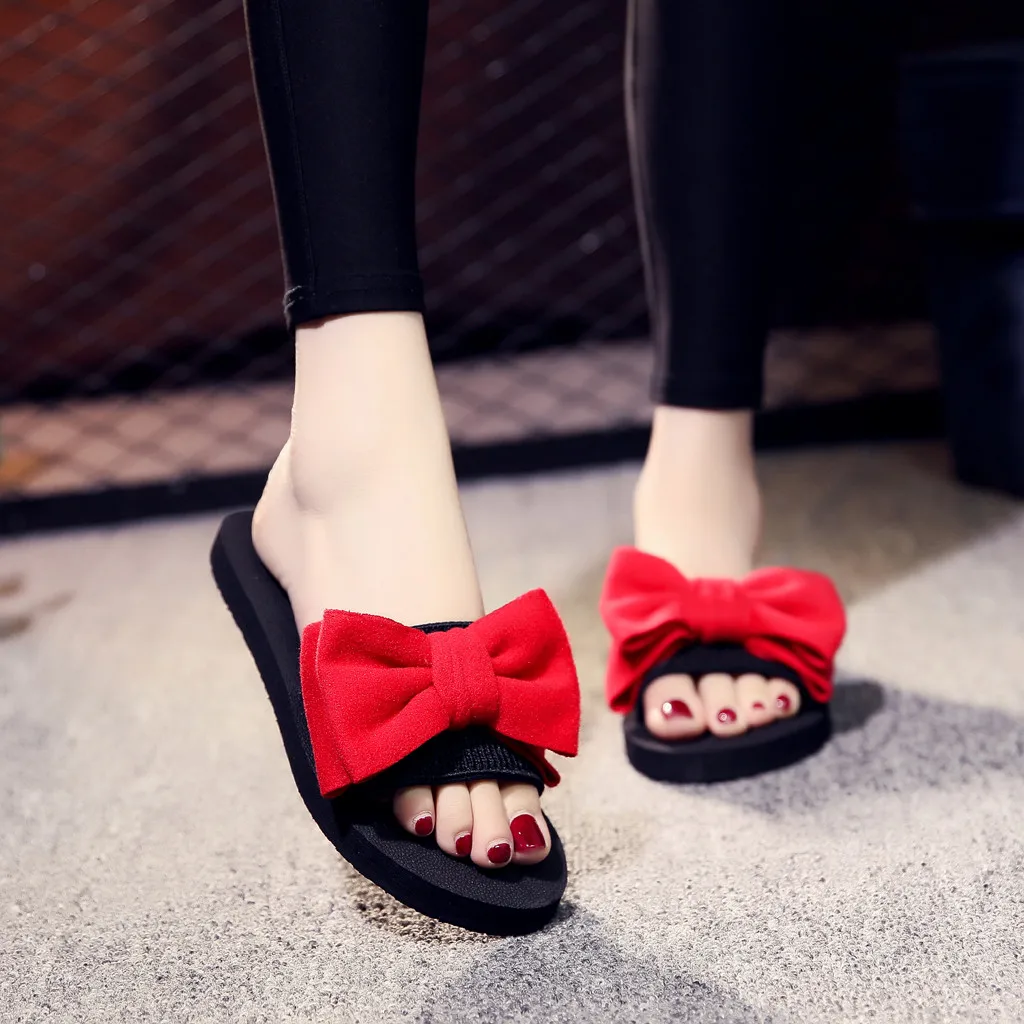 Тапочки с бантом модные атласные шлепанцы женские летние сандалии Chinelo Красивая