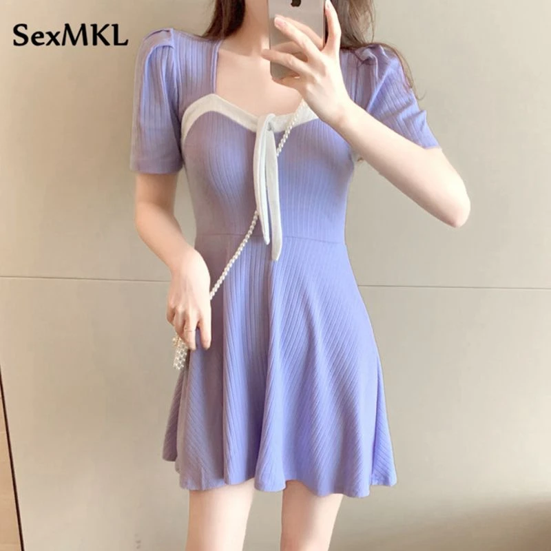 Женское винтажное мини платье с пышными рукавами трикотажное черное