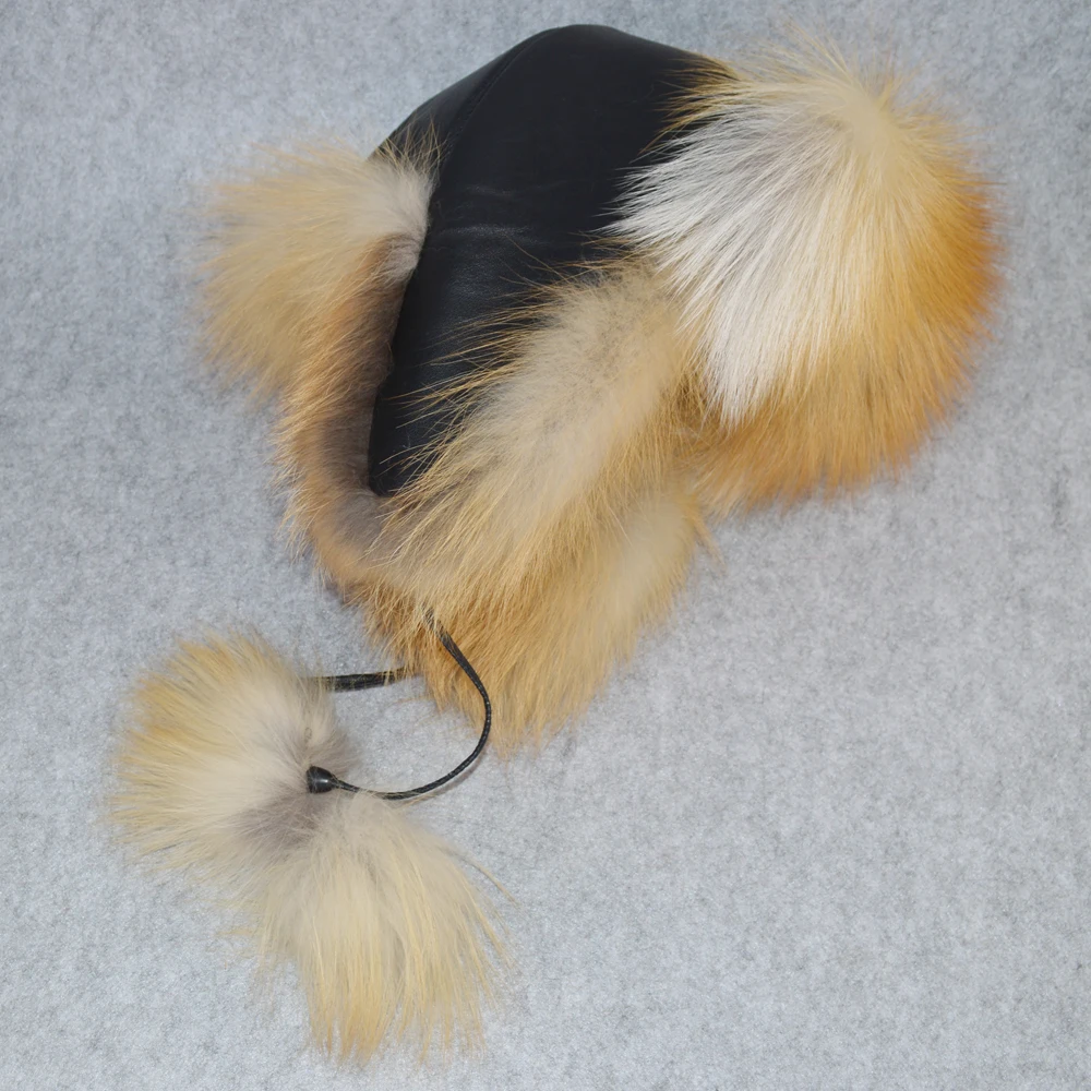 Женская шапка бомбер из натурального Лисьего меха зимняя теплая ушанка 2020 лисы