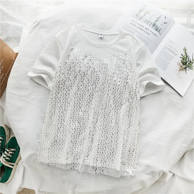 

New Women 's Korean Version of Fake Two - piece Sequined Round Neck Sleeve Top Fashion Style Loose Version Short-sleeved T-shirt