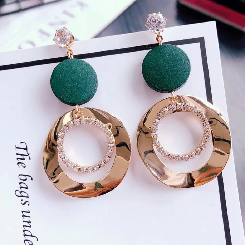 

2020 New Women's Earrings Fashion Imitation Pearl Round Geometry Earrings For Women Accessories Bride's Wedding Part Jewelry