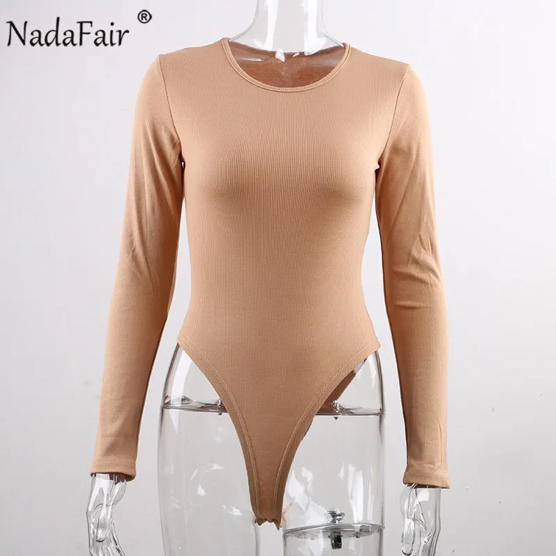 Женское трикотажное боди в рубчик с круглым вырезом и длинным рукавом | Женская