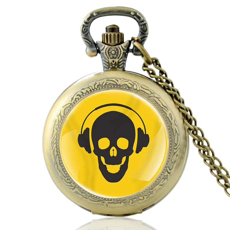 Кварцевые карманные часы с изображением скелета прослушивания музыки