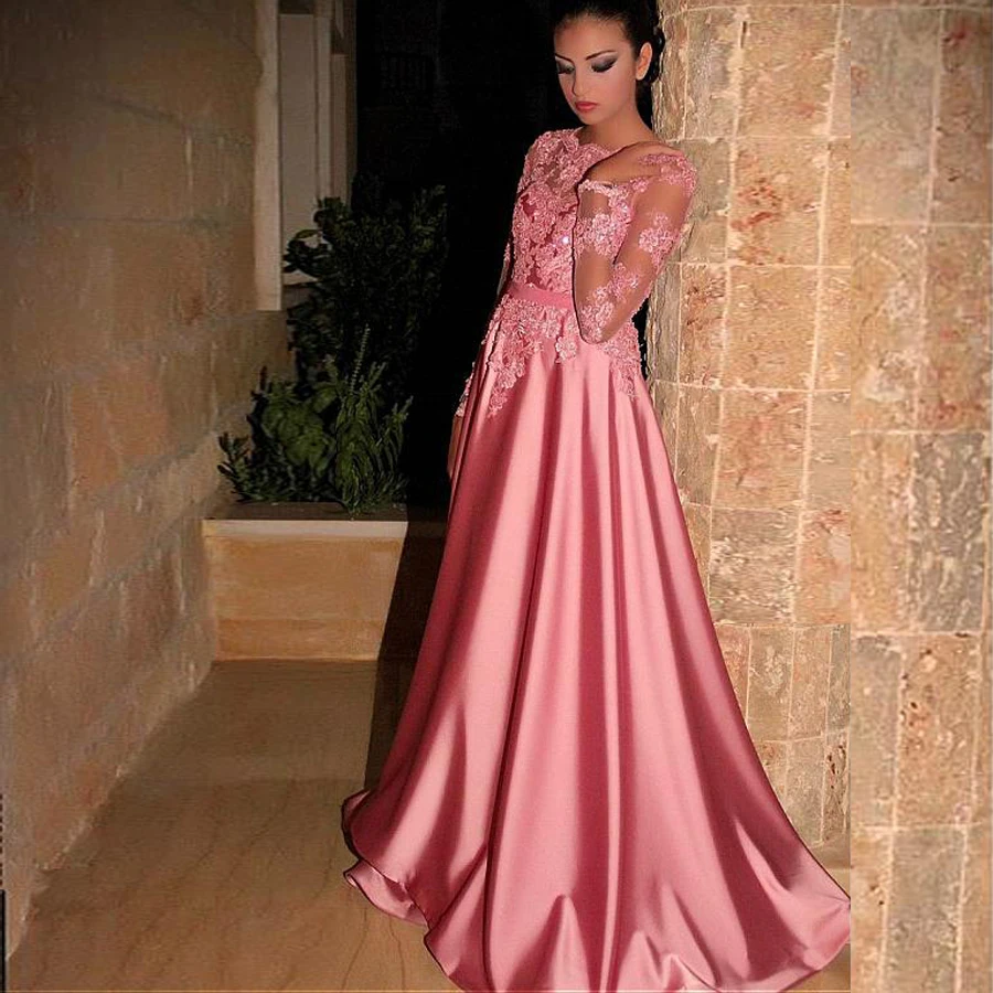 

Gorgeous Satin Jewel Neckline A-Line Evening Dresses With Lace Appliques Long Sleeves Coral Prom Dress vestido gala