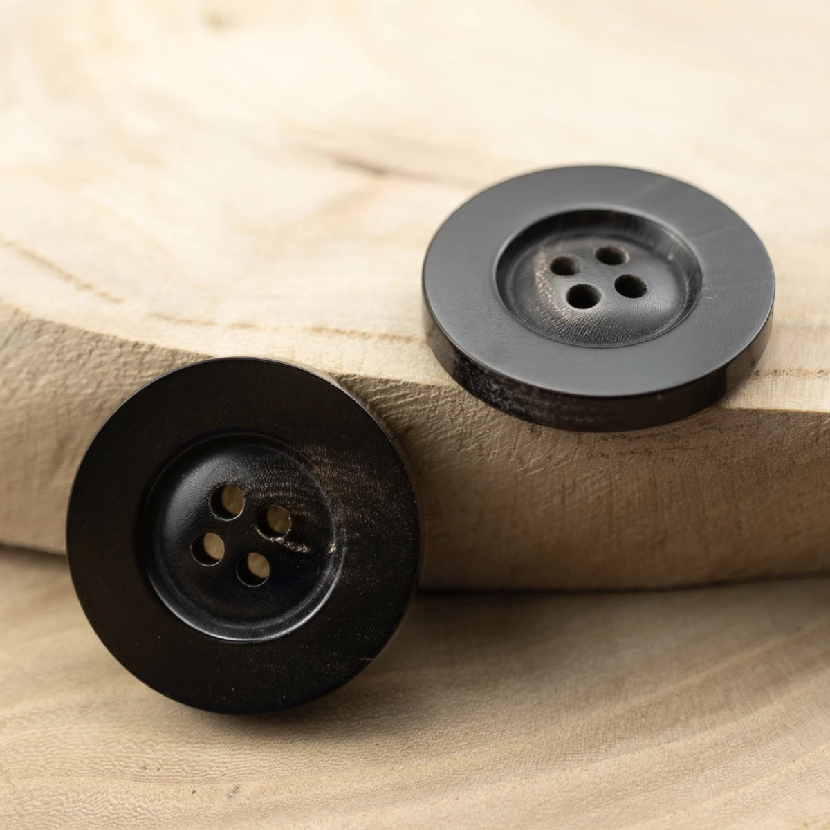 

10Pcs Retro Black Horn Buttons Suit Button for Clothing Sweater DIY Sewing Accessories For Needlework Handy Work