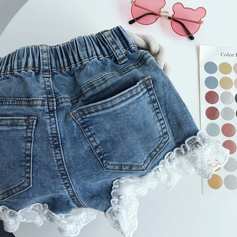 Летние штаны для девочек модные джинсовые шорты с кружевной вышивкой милые брюки