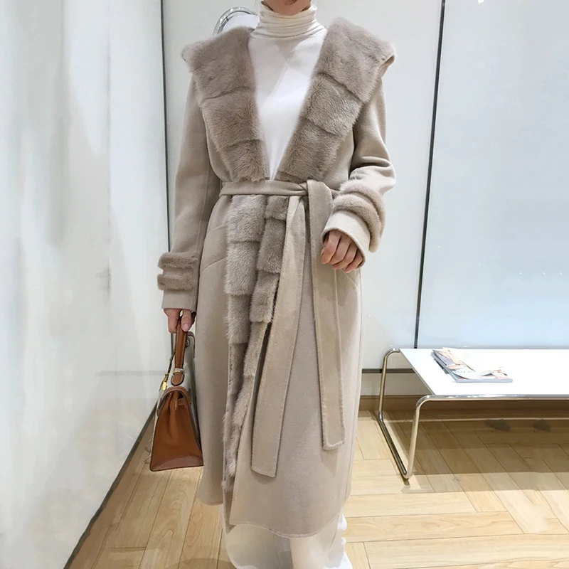 Женское зимнее меховое пальто с капюшоном из натурального меха норки