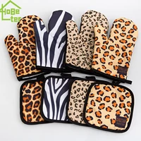 2pcset leopard microwave oven gloves thickened anti scald high temperature oven printed gloves kitchen baking tools