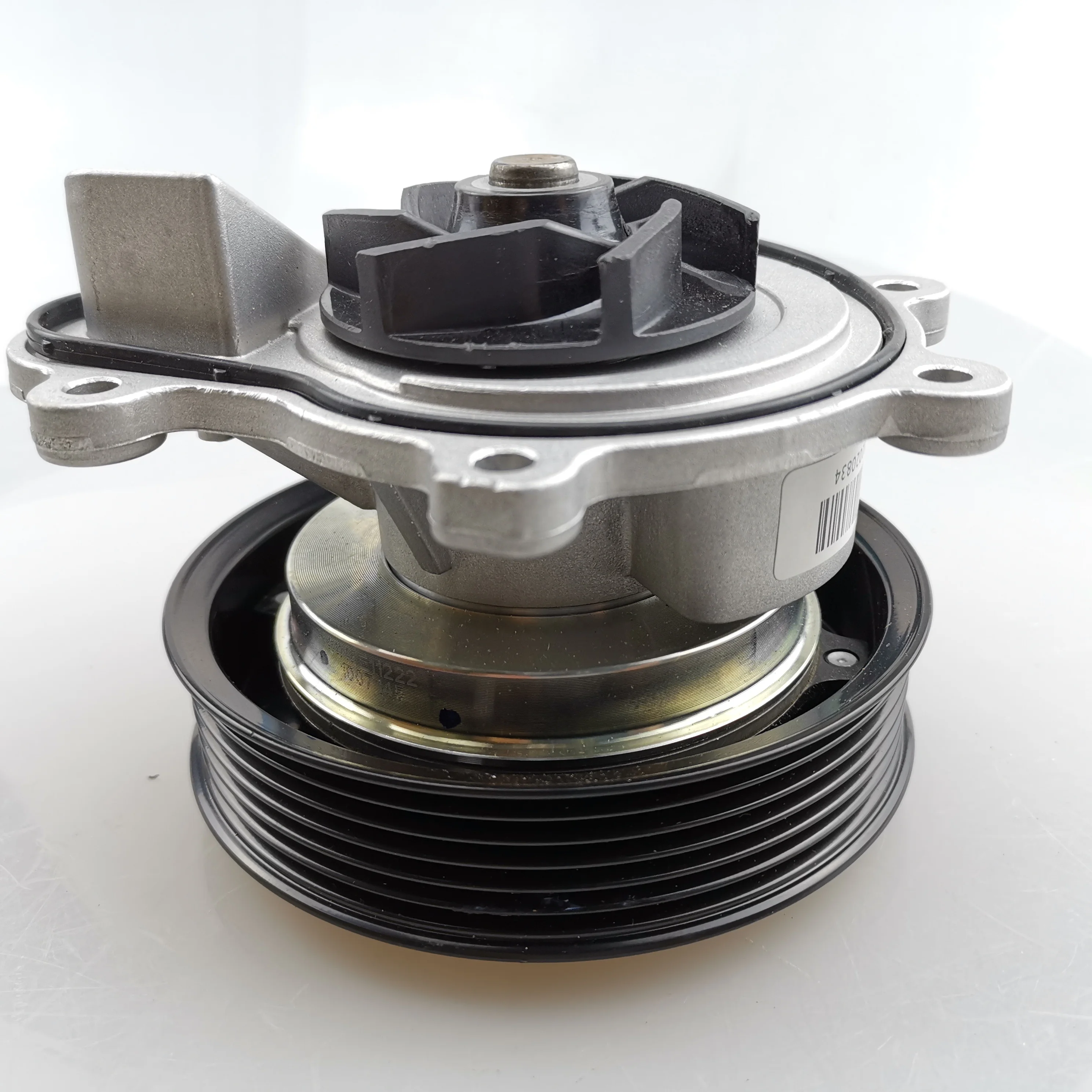 

High quality original water pump for SAIC MAXUS T60D90 C00079109