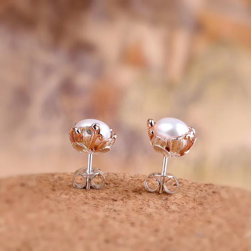 Серьги-гвоздики женские из серебра 925 пробы с натуральным жемчугом 10 мм |