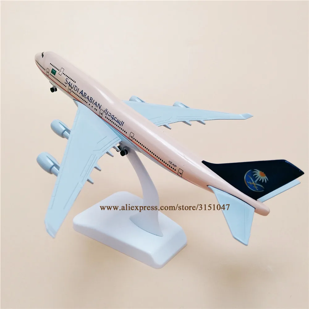 

20cm Air Saudi Arabian B747 Boeing 747-400 Airlines Plane Model Alloy Metal Diecast Model Airplane Aircraft w wheels Kids Toys