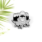 Винтажная черно-белая эмалированная брошь для камеры креативный индивидуальный значок фотограф ювелирные изделия подарок булавка для лацкана