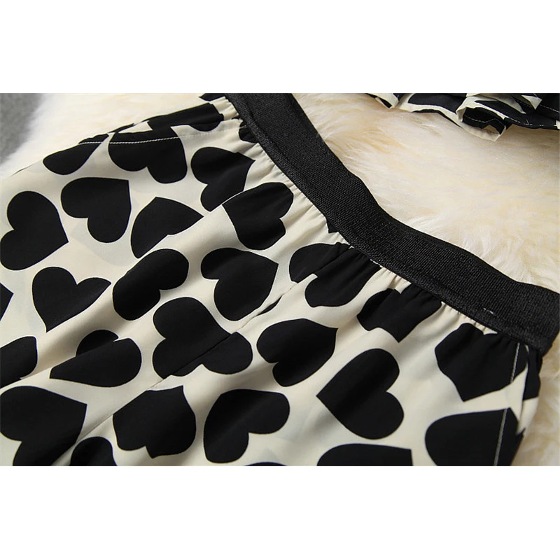 

High Street Fashion Summer Set for Women 2020 New Runway Designer 2 Piece Outfits Heart Print Patchwork Top and Shorts Suit Sets