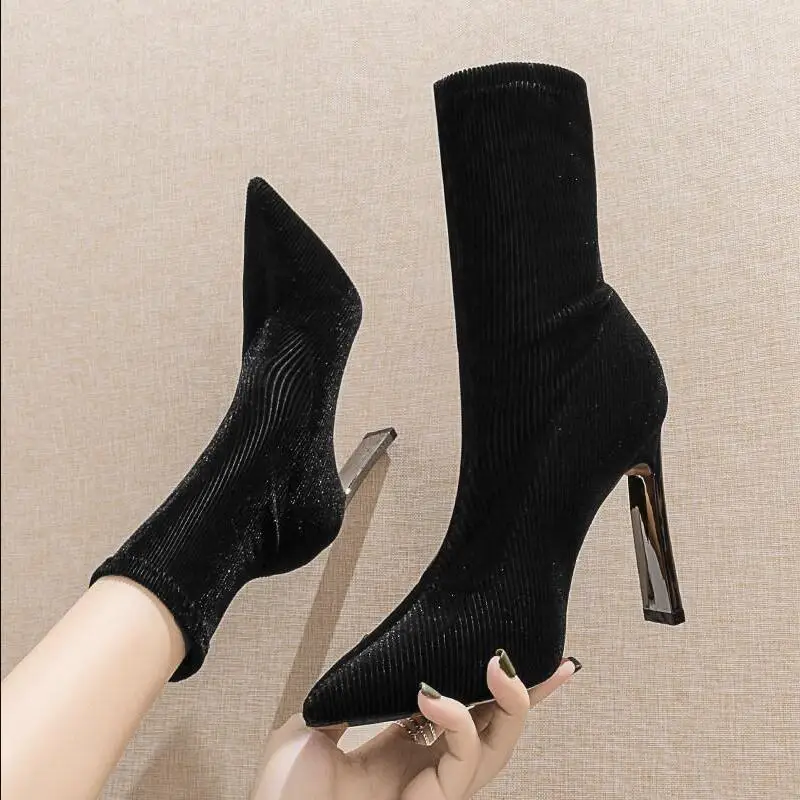 Сапоги женские Стрейчевые на высоком каблуке новинка 2019 короткие сапоги ботинки