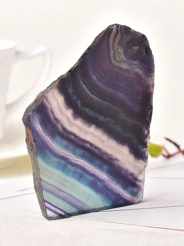 

1PC Natural Fluorite Quartz Crystal Colorful Stripes Section Ore Rainbow Healing Stone Can Be Used For Home Decoration Ornaments