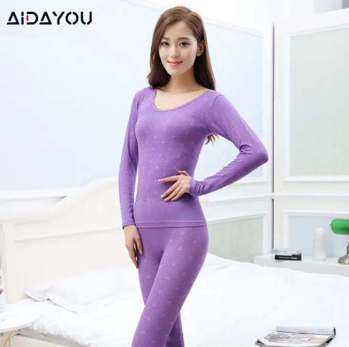 Комплект женского нижнего белья с принтом роскошный длинный термотоп и низ