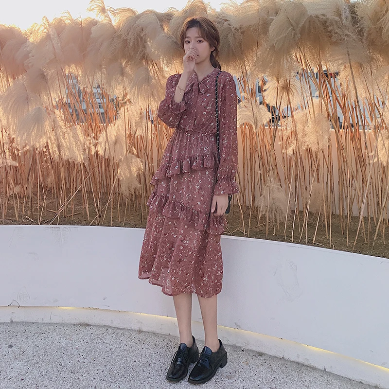 

Women Chiffon Dress Floral Print Long Sleeve Ruffles A-line layered Dress Elastic Waist Female Boho Vestidos 2020 Spring Summer