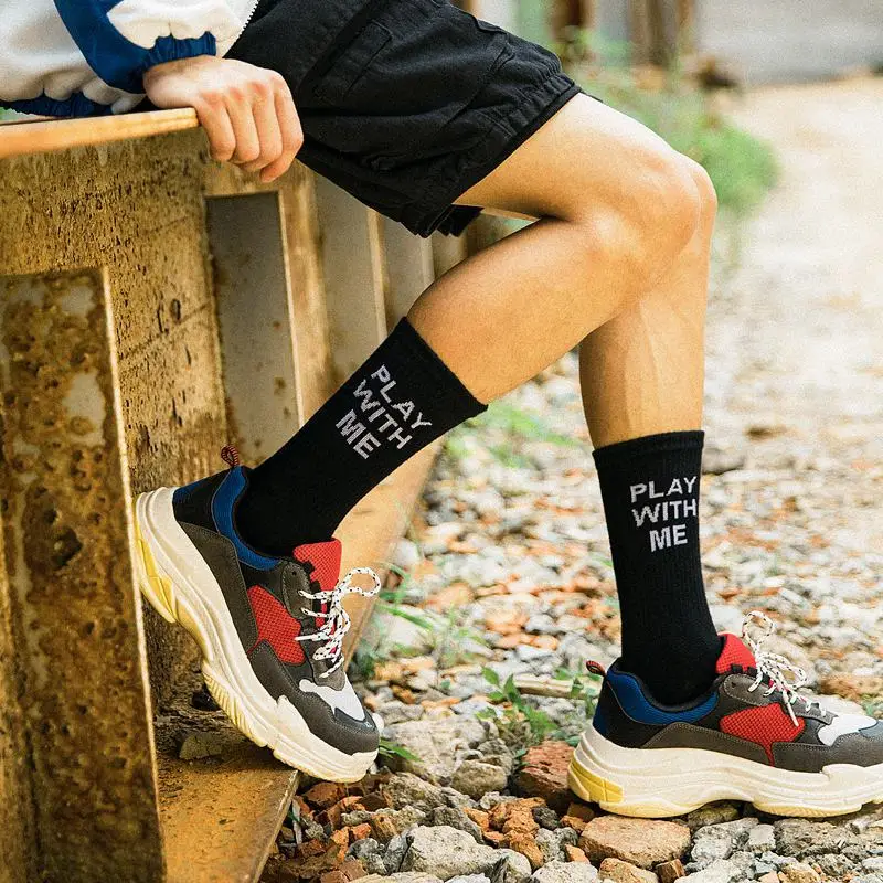 

Popular Logo Men's Mid-tube SOCK Cotton Japan Korean Alphabet European Street Hiphop Letters Skateboard High Waist Socks