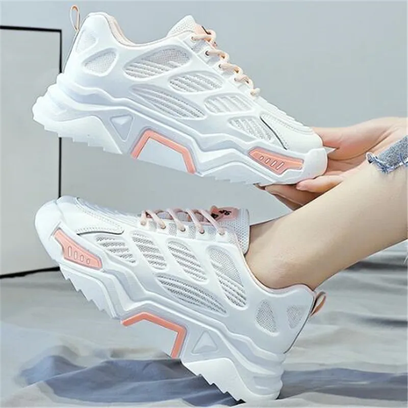 

Dad Shoes Women's 2020 Summer New Mesh Breathable All-match Sneakers Female Students Ins White Shoes Casual sneakers Plus 35-40