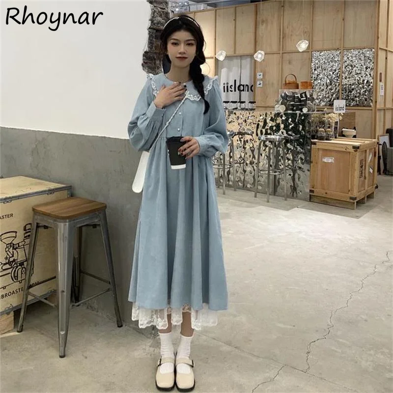 

Женские осенние платья с длинным рукавом, новинка, во французском стиле, с круглым воротником, для отдыха, миди, кружевное лоскутное универс...