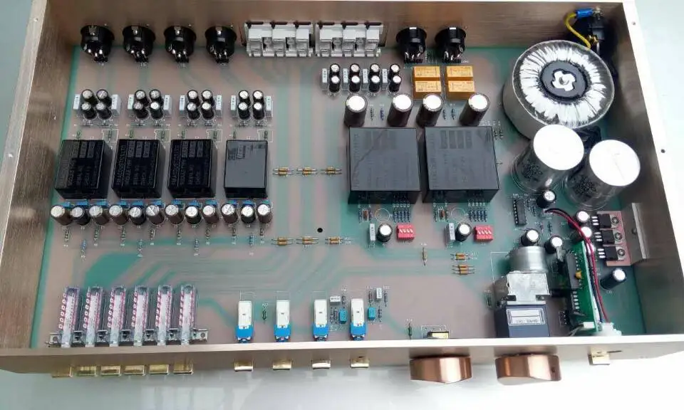 Реплика швейцарской FM акустики FM266 MKII preamp (в настоящее время принимаются