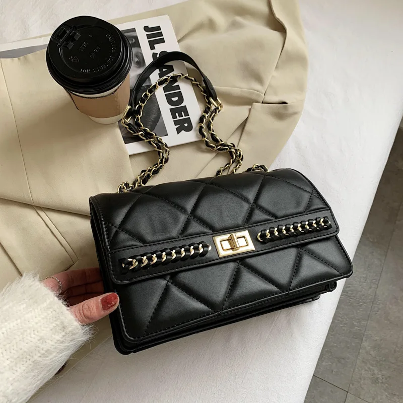 

European and American Fashion Ladies Bags2021new Popular One-shoulder Messenger Bag Western Style Diamond Chain Small Square Bag