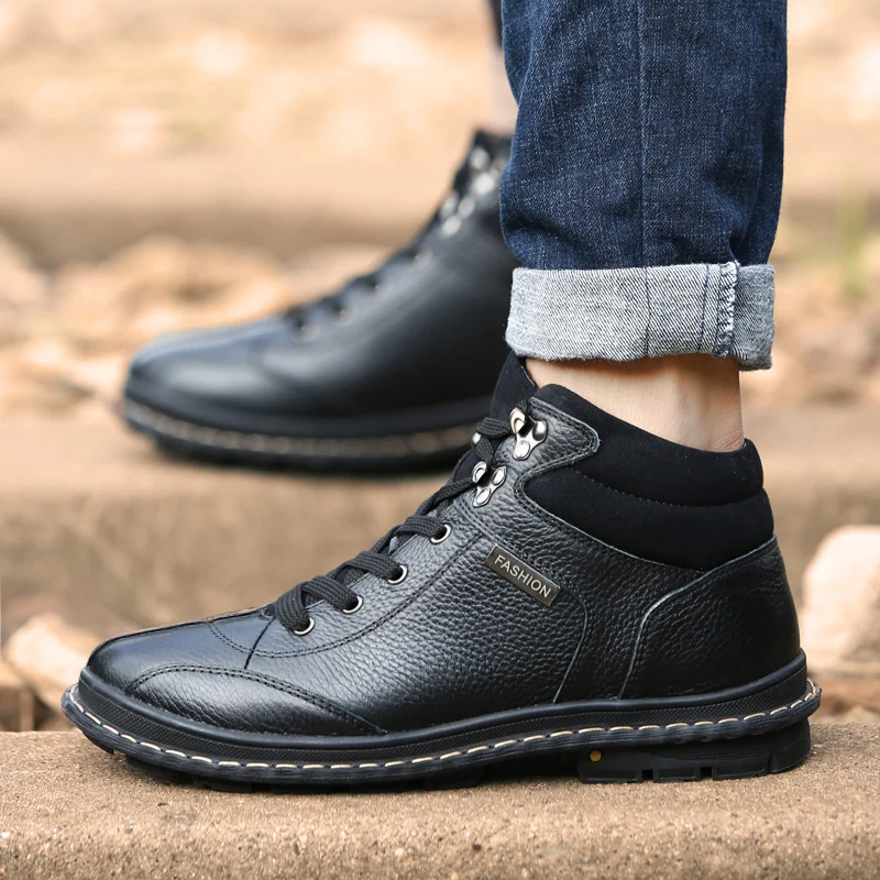 

Fashion Men Boots Designer Winter Short Plush Genuine Leather Casual Boots 2020 New Keep Warm Male Snow Boots Big Size 37-47