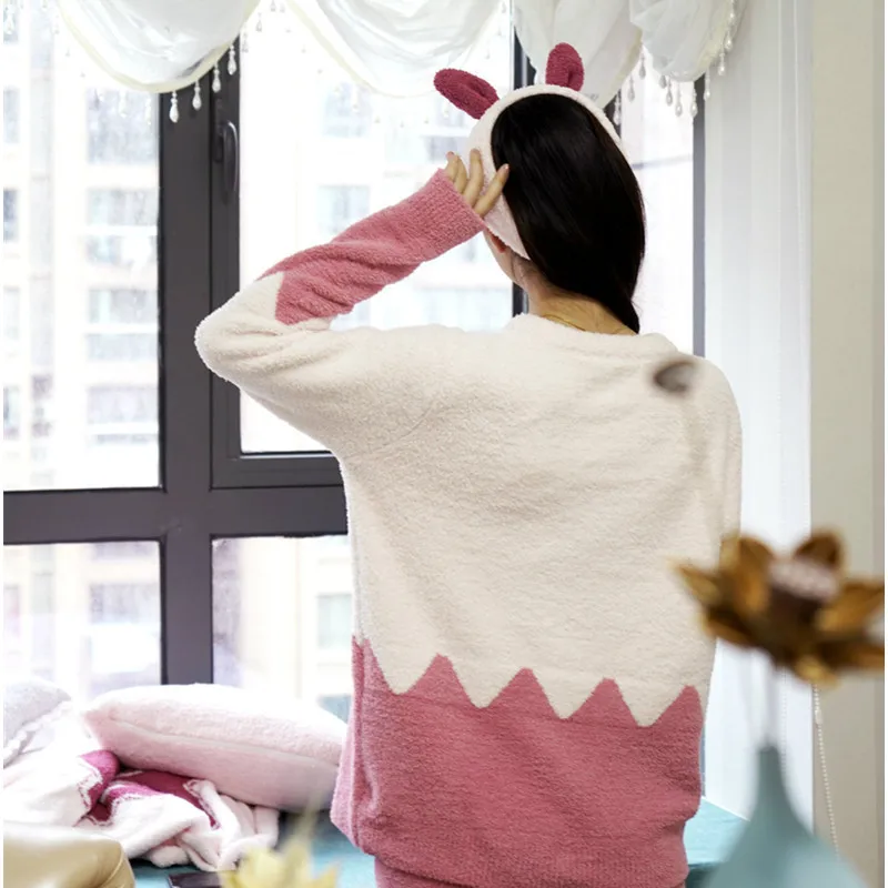 

2019 New Lovely star wavy striped pullover pajamas for women