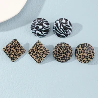 2021 wholesale autumn and winter simple new geometric texture earrings female personality trendy round leopard print earrings