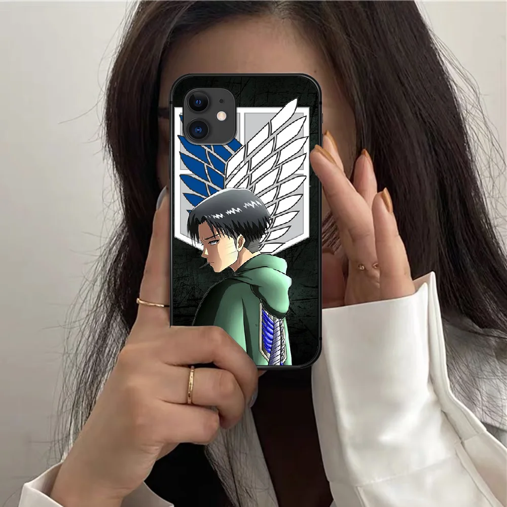 

Attack on Titan Anime Phone Case For Iphone 12 Mini 11 PRO X XR XS MAX 6 6s 7 8 Plus 4 5 5s SE 2020 black Shell Luxury Cover