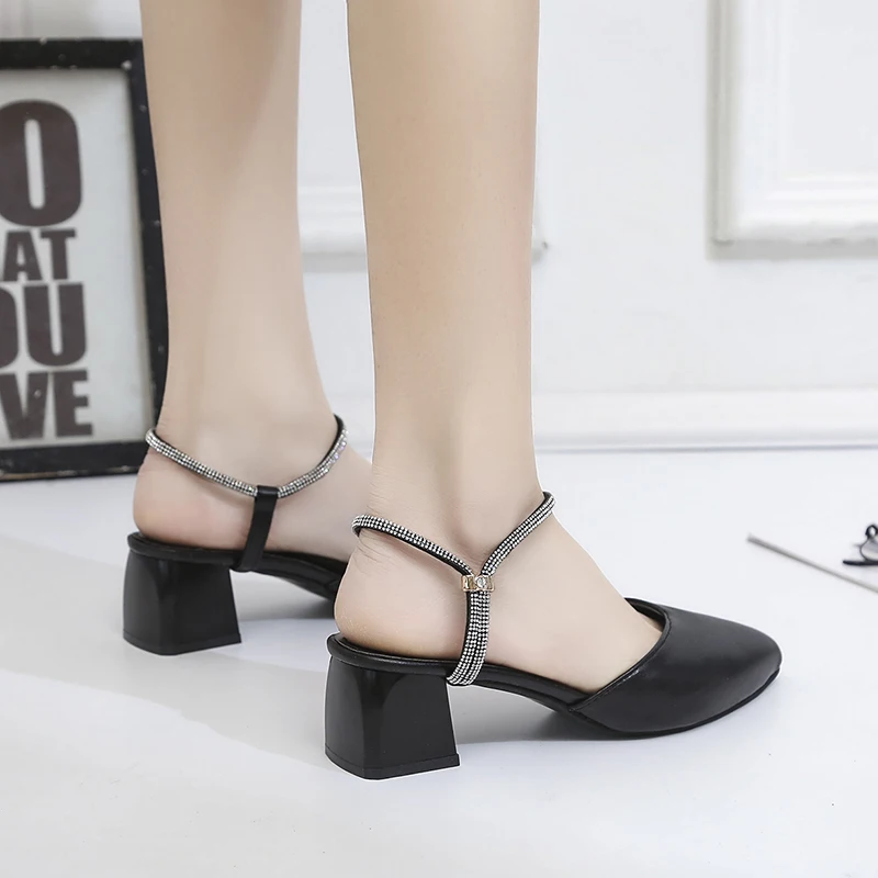 

Spring Shoes Pointed Heel Sandals 2021 Women's Med Large Size Suit Female Beige All-Match Clear High Rhinestone New Girls Closed