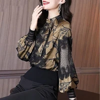 spring and autumn clothing 2021 new french chic design lace floral bottoming shirt slim casual women