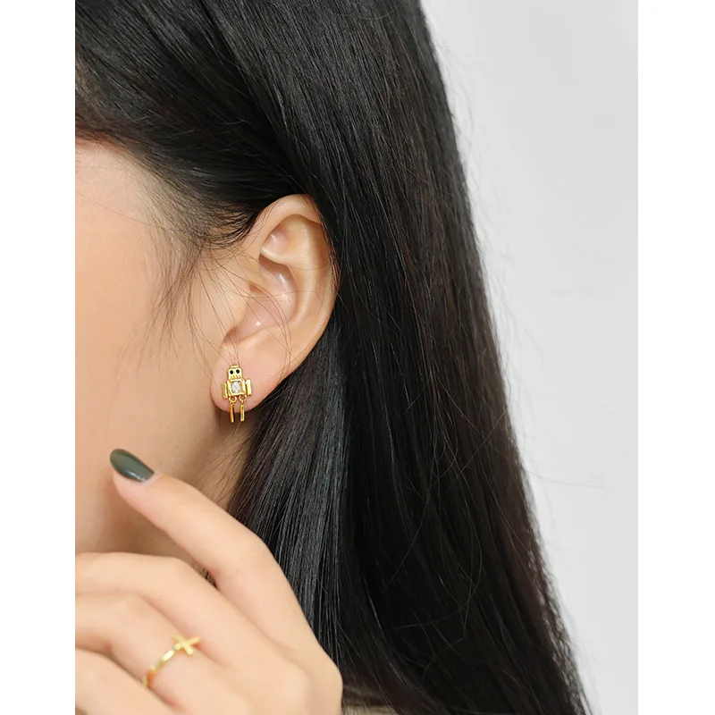 Серебряные серьги Kinel корейские в стиле INS асимметричные с пятиконечной звездой и